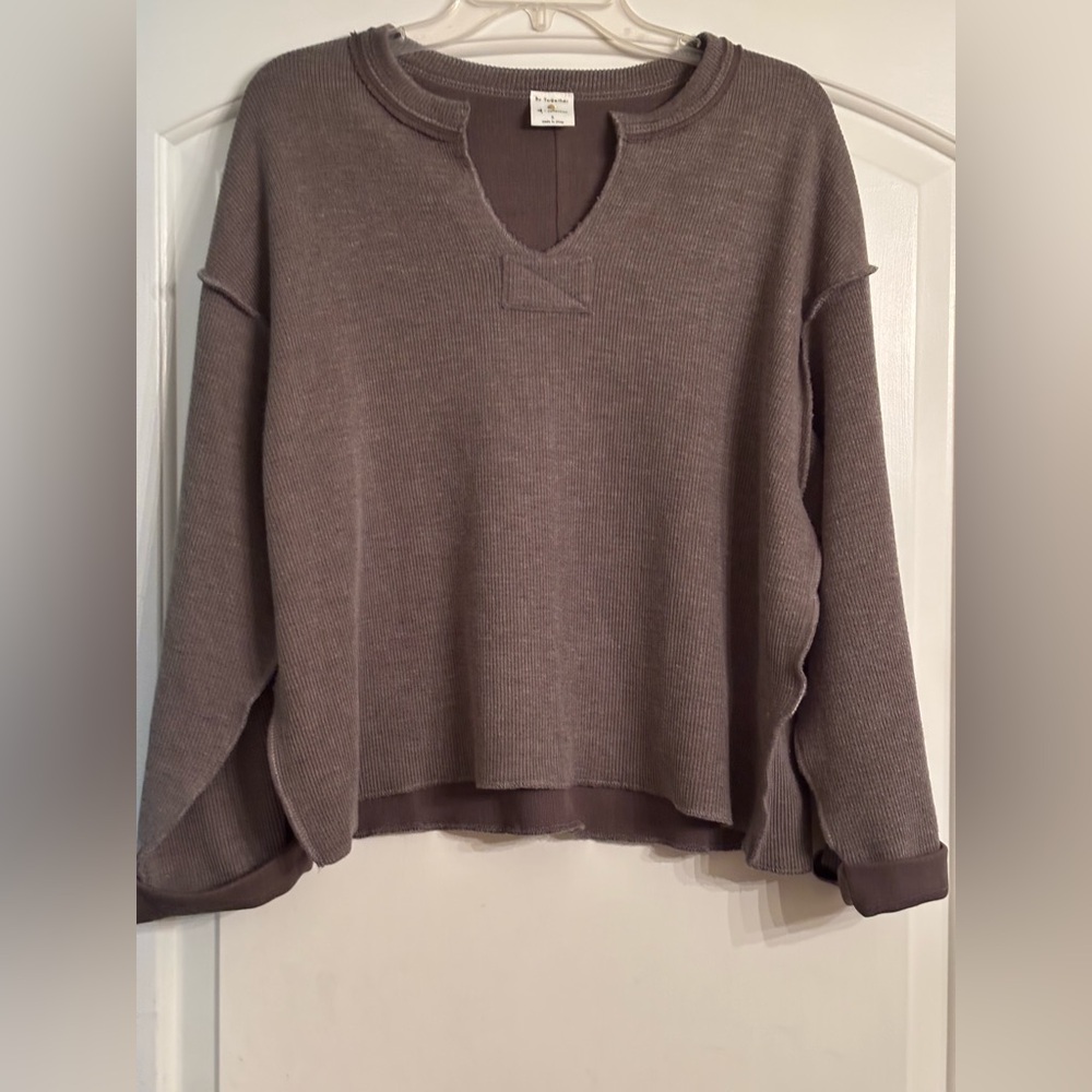 By Together Taupe Knit Sweater LIKE NEW Size Small